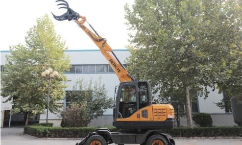 Колесный экскаватор HENGTE HT85W